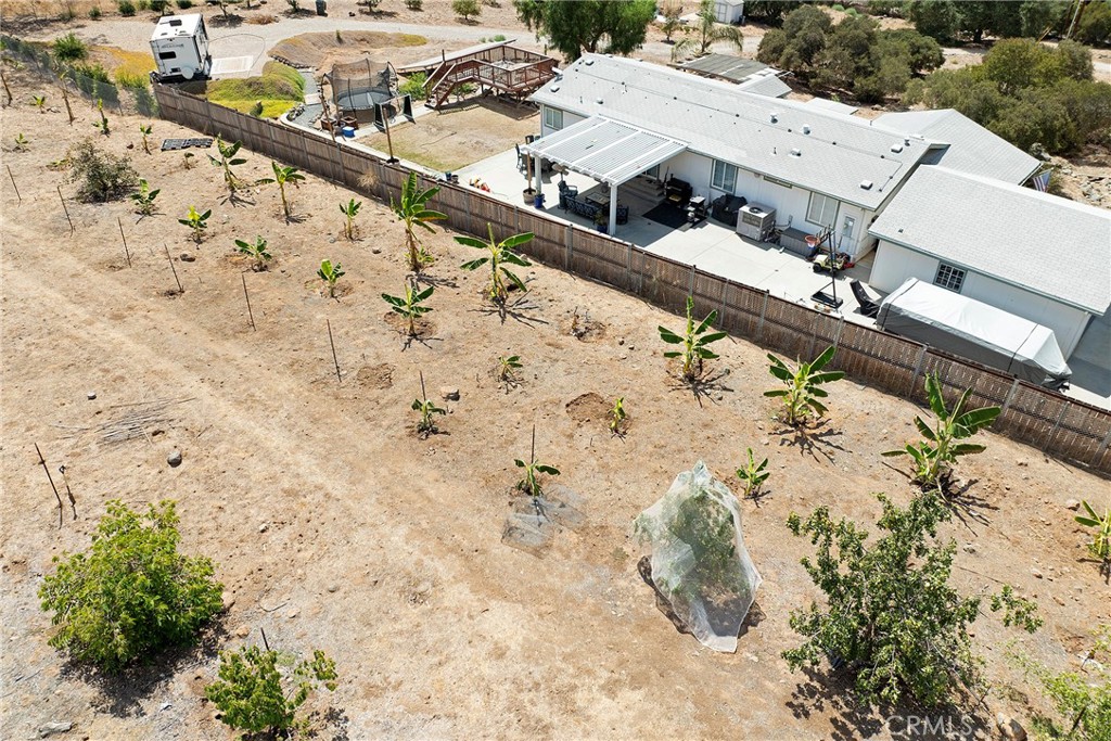525 Stewart Canyon Road Property Photo 8