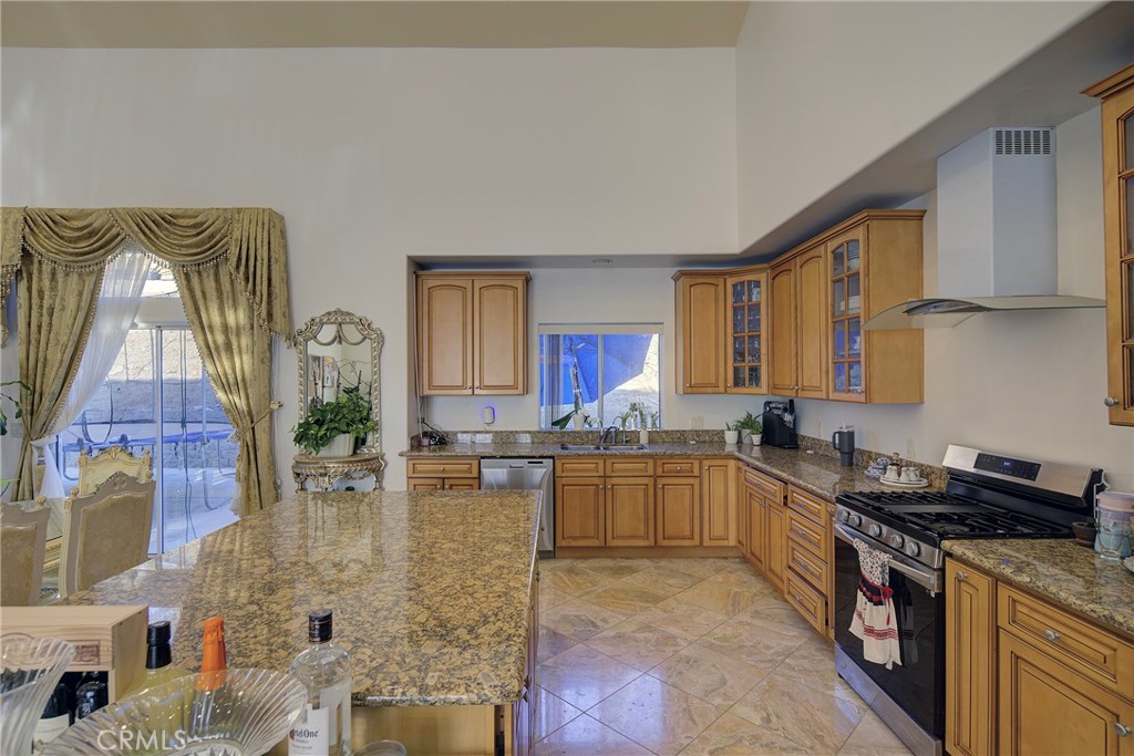 525 Stewart Canyon Road Property Photo 20