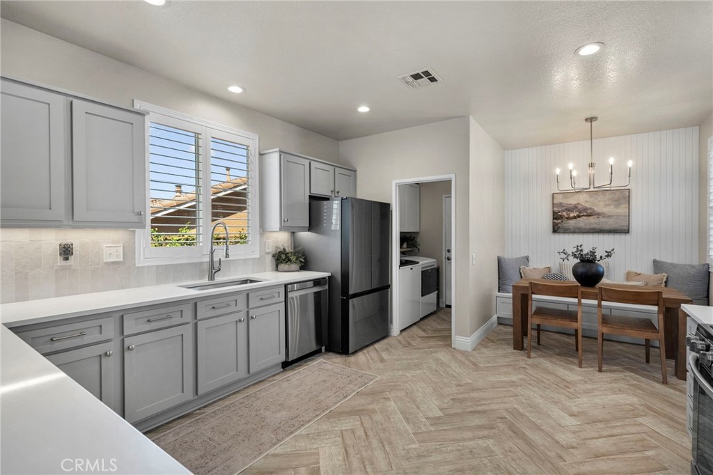 3830 Peridot Court Property Photo 15