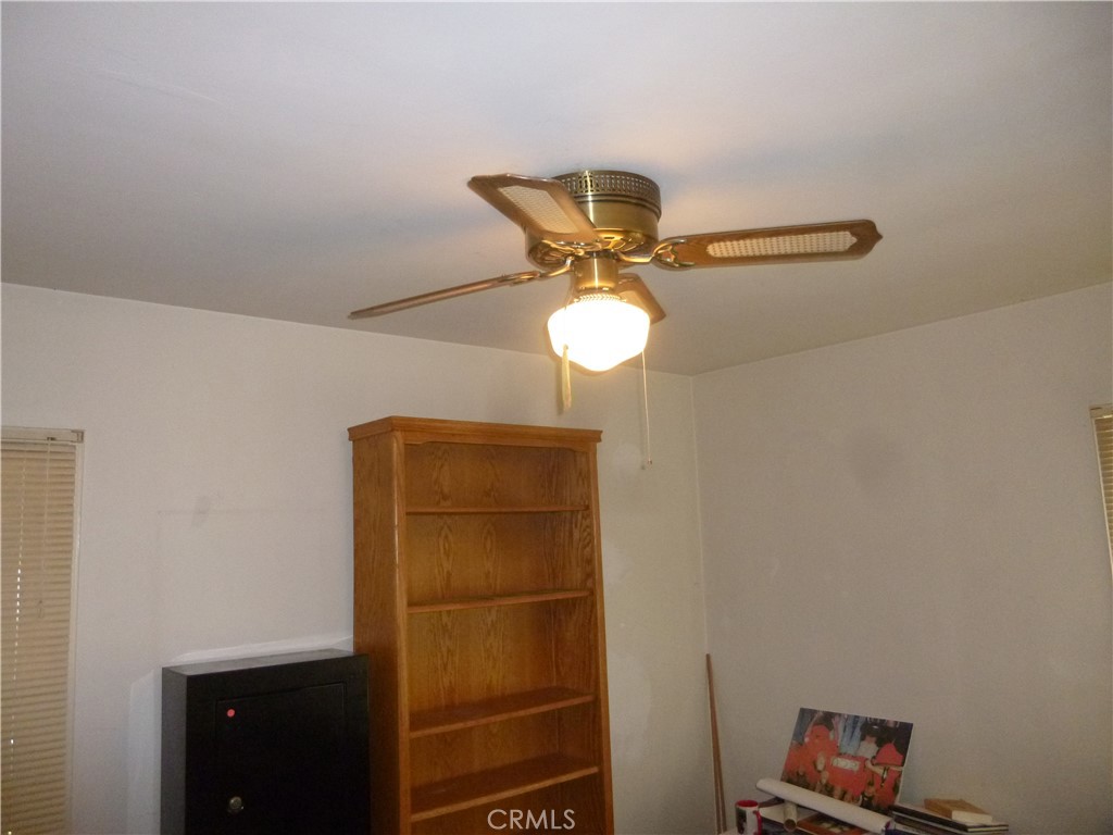 3625 Wall Avenue Property Photo 9
