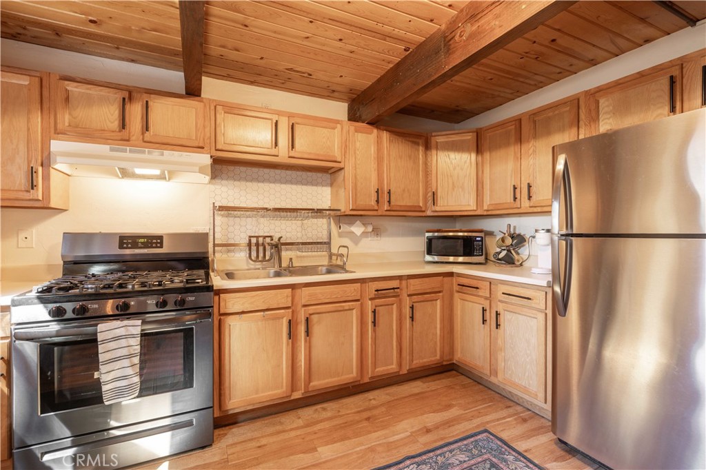 244 Moreno Property Photo 11
