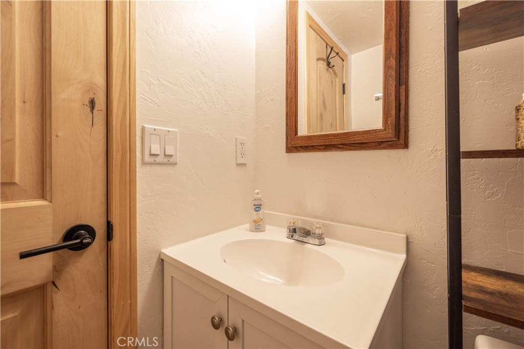 244 Moreno Property Photo 14