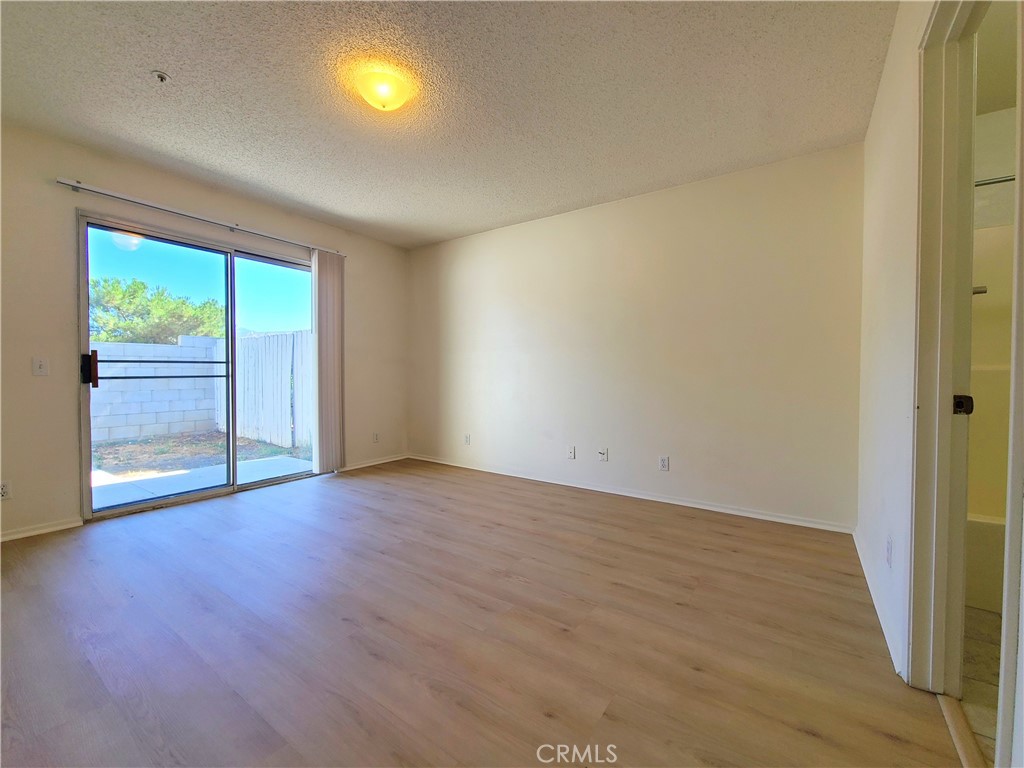 12694 Valley View Street Property Photo 12