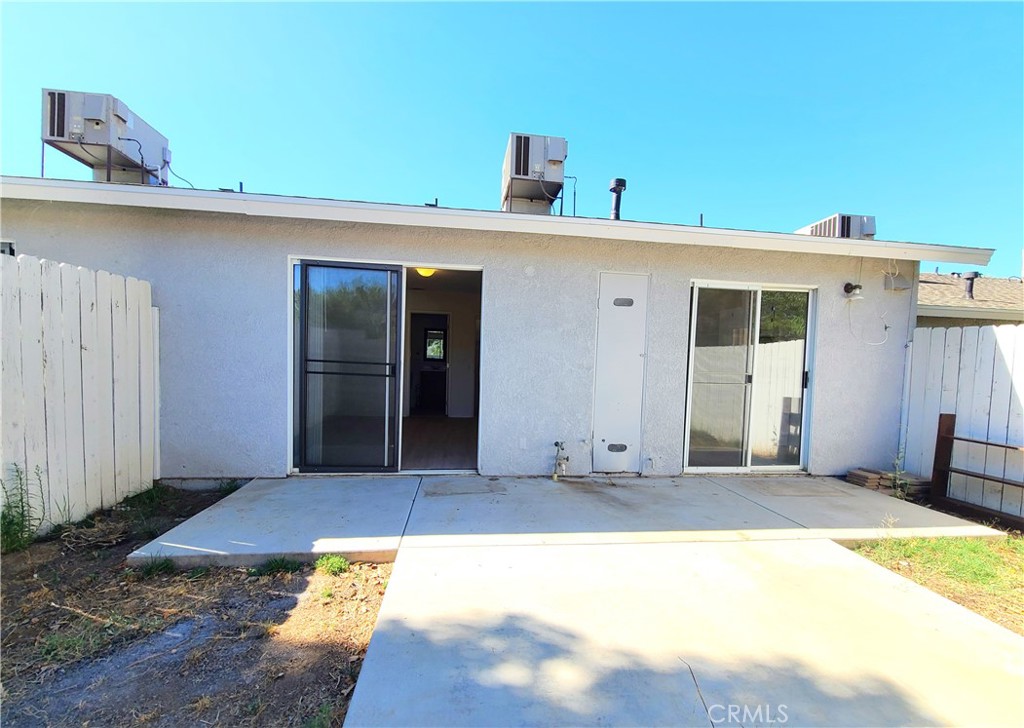 12694 Valley View Street Property Photo 14