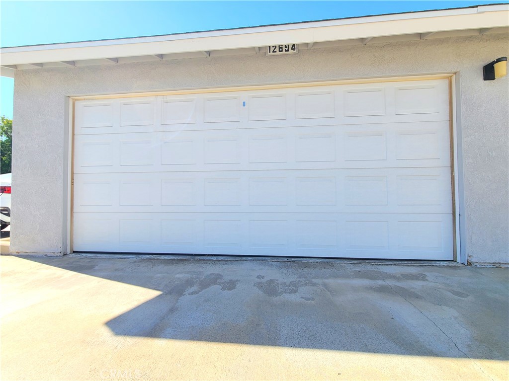 12694 Valley View Street Property Photo 17
