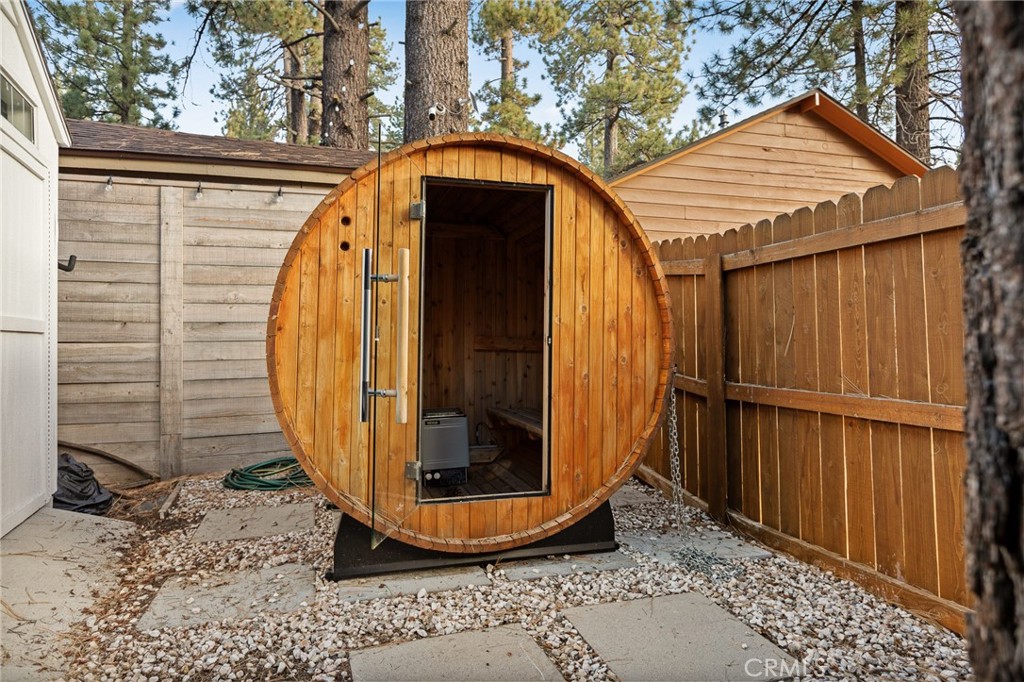 39298 Willow Landing Road Property Photo 43