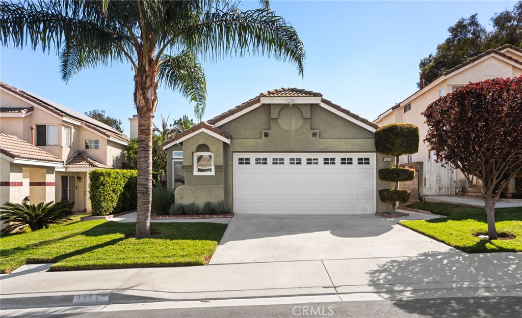 15575 Riviera Property Photo 2