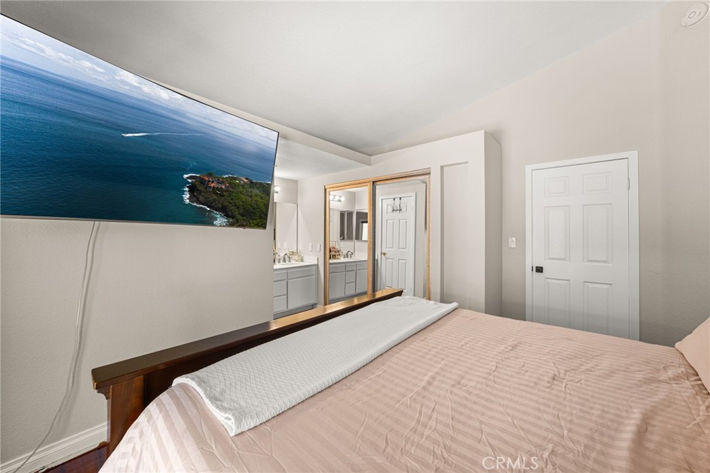 15575 Riviera Property Photo 16