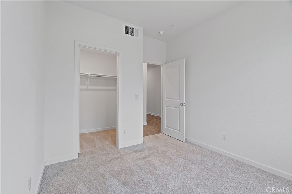 34233 William Way Property Photo 7