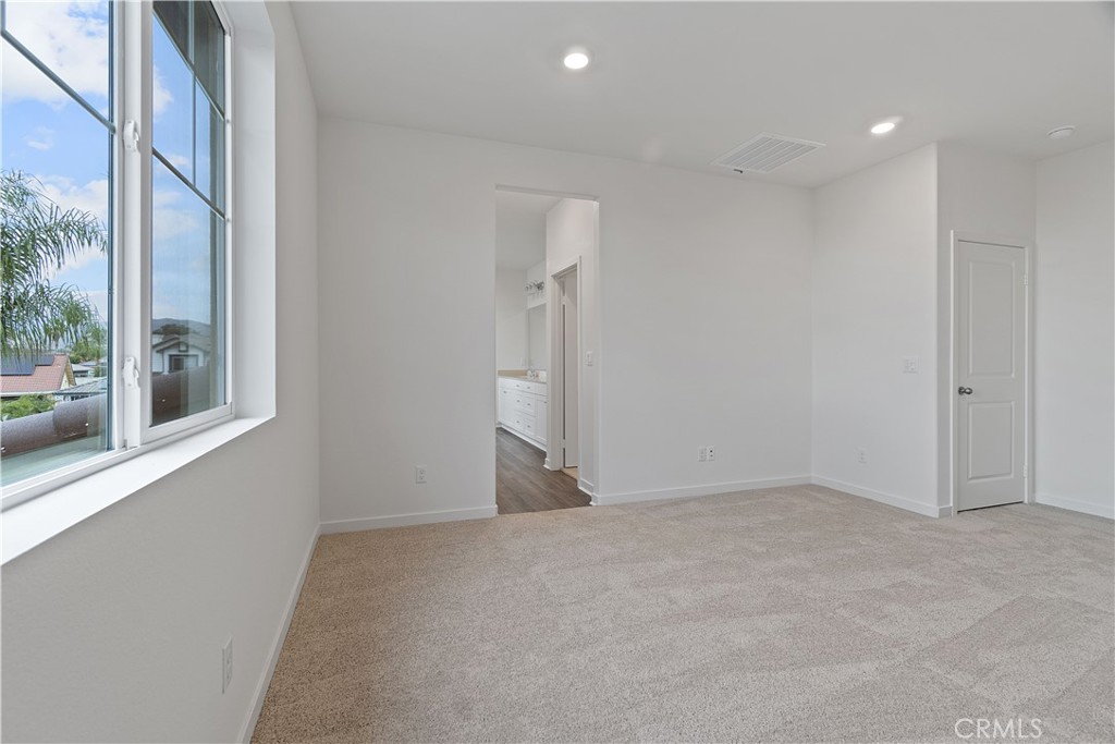 34233 William Way Property Photo 12