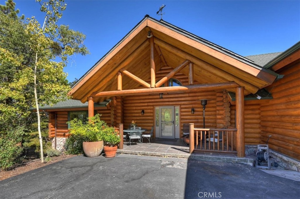 32412 Snow Cactus Court Property Photo 7