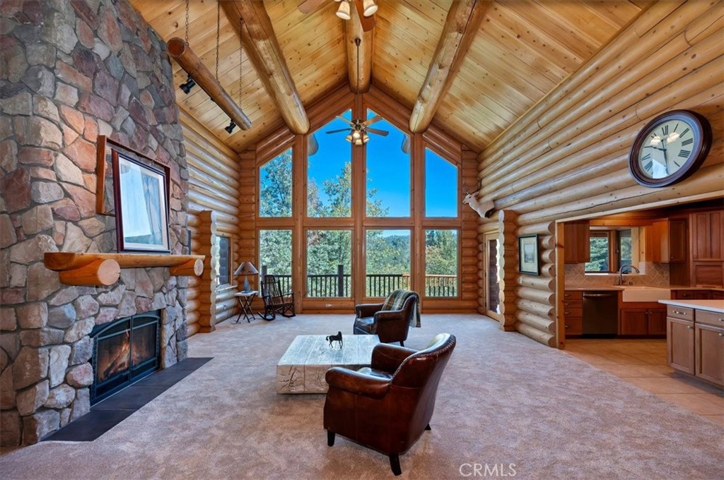 32412 Snow Cactus Court Property Photo 11