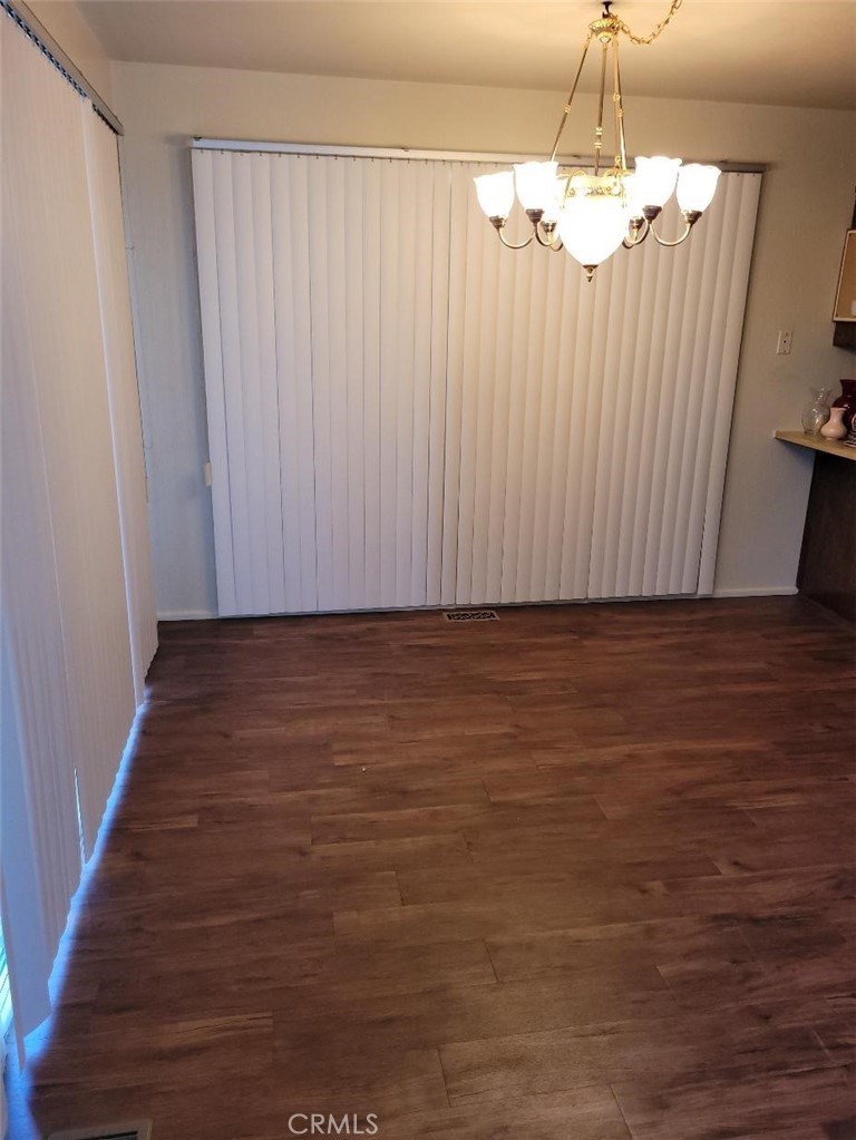 27068 Ironwood Property Photo 6