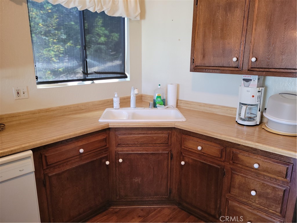 27068 Ironwood Property Photo 7