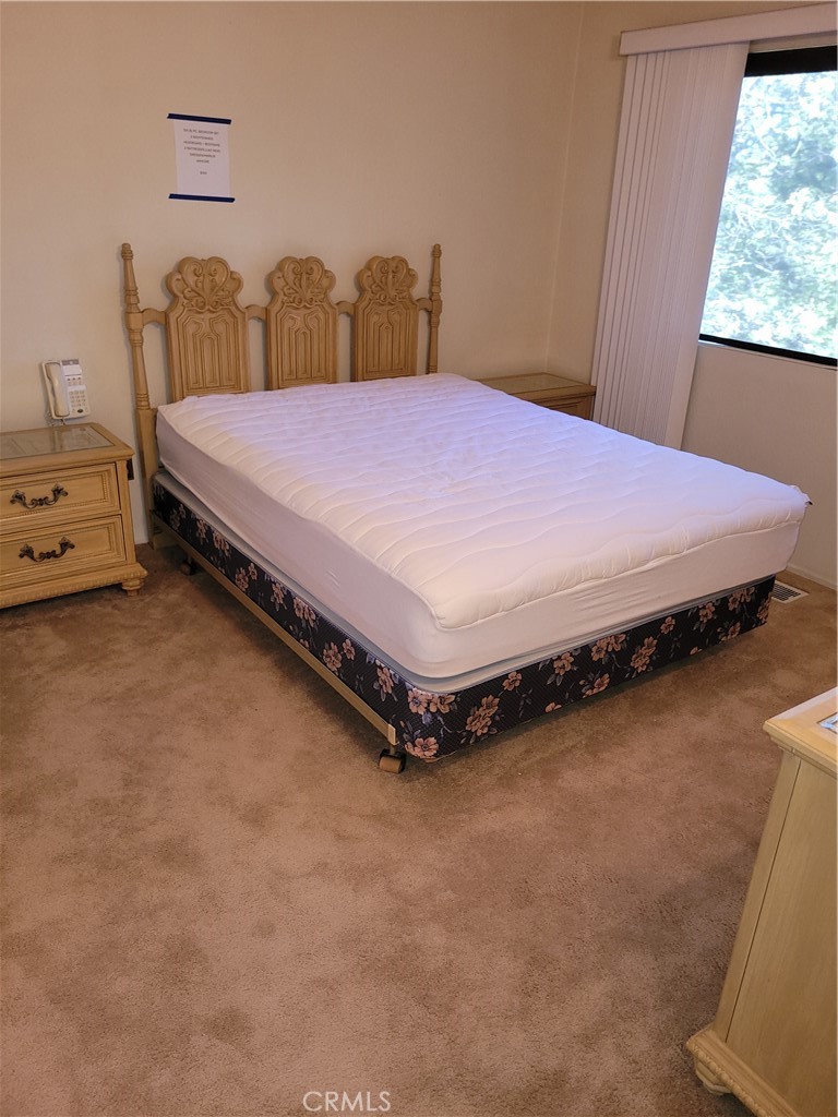 27068 Ironwood Property Photo 13