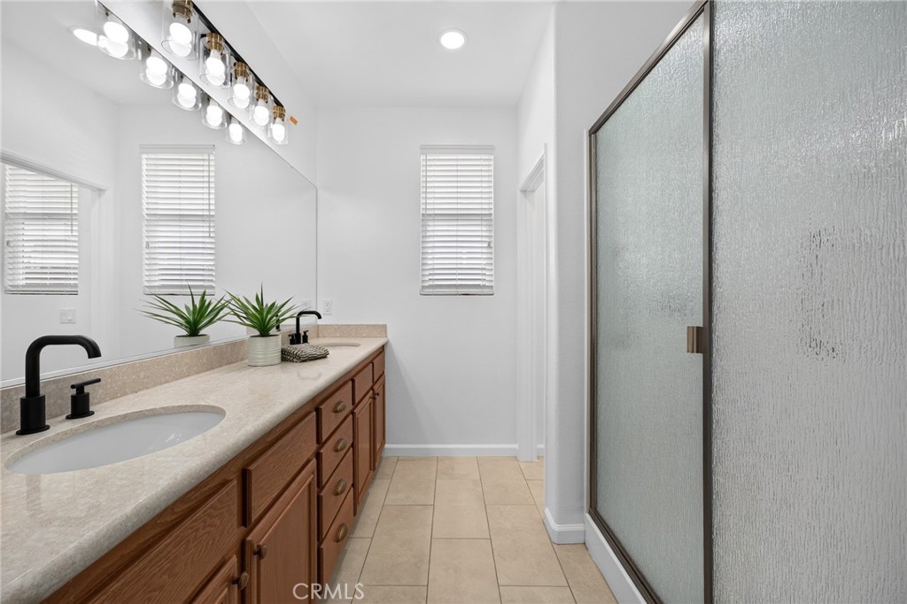 7675 Armour Drive Property Photo 28