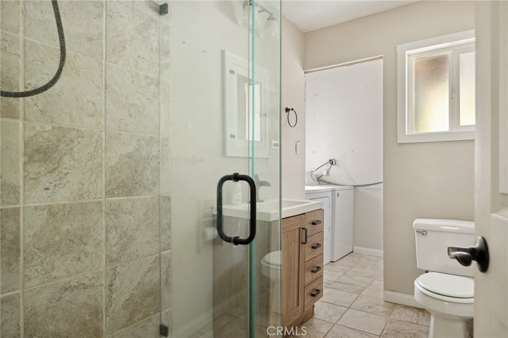 725 Golden Property Photo 13