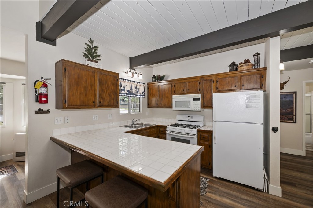 42824 Cedar Avenue Property Photo 17