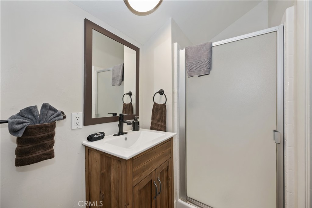 42824 Cedar Avenue Property Photo 35