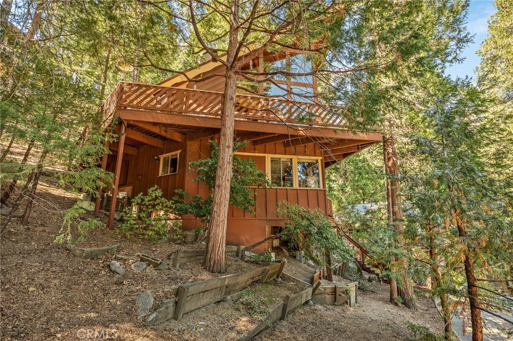24379 Bernard Property Photo 2