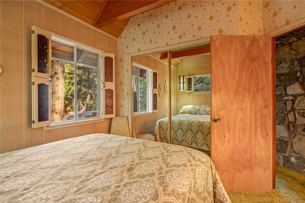 24379 Bernard Property Photo 17