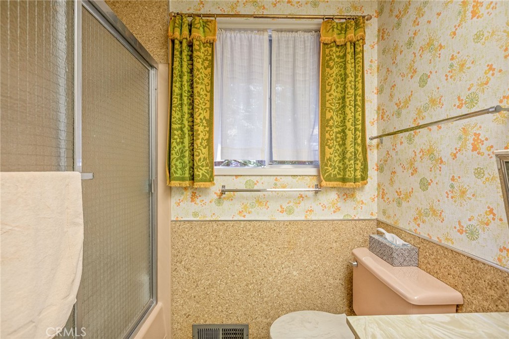 24379 Bernard Property Photo 19