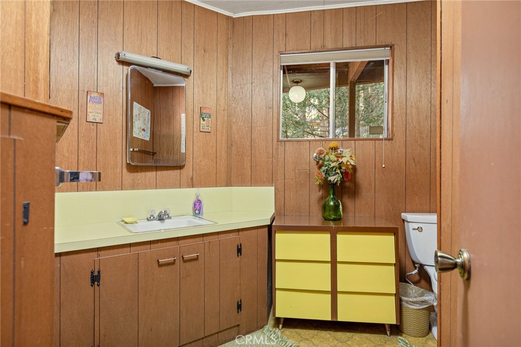 24379 Bernard Property Photo 37