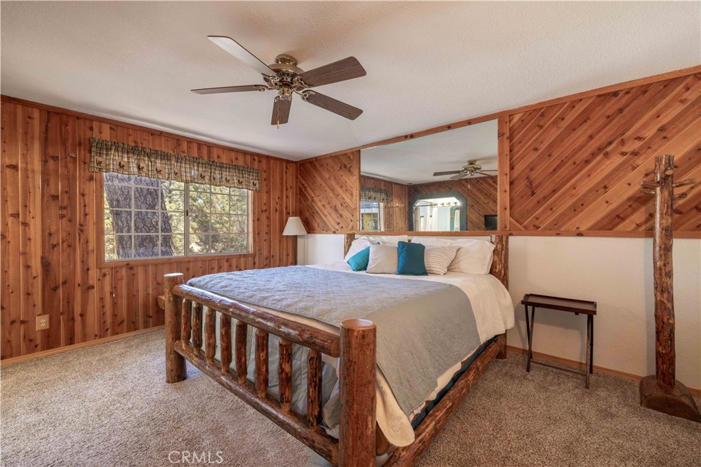 1009 White Mountain Property Photo 10