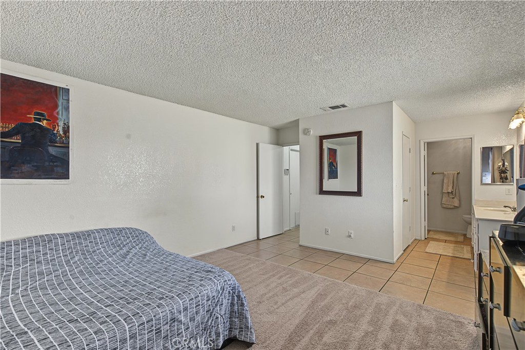 12787 Algonquin Road Property Photo 28
