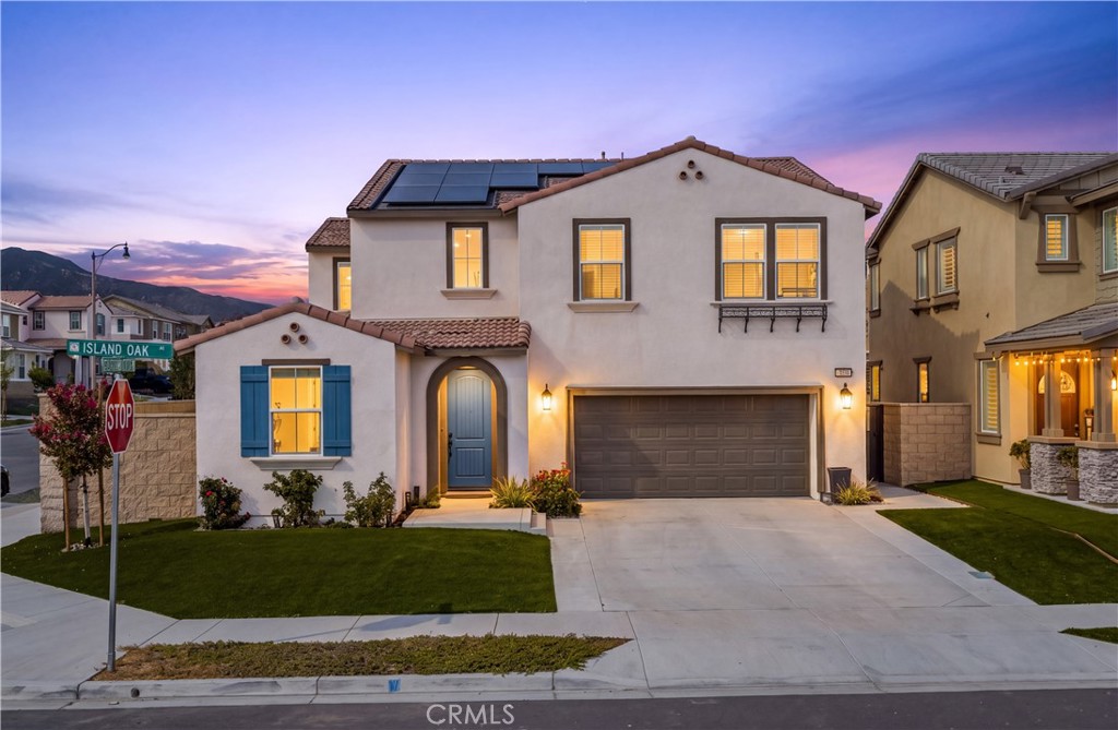 16680 Island Oak Property Photo 1