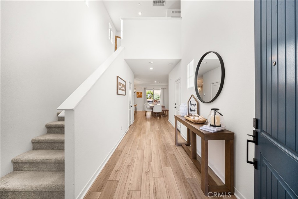 16680 Island Oak Property Photo 6