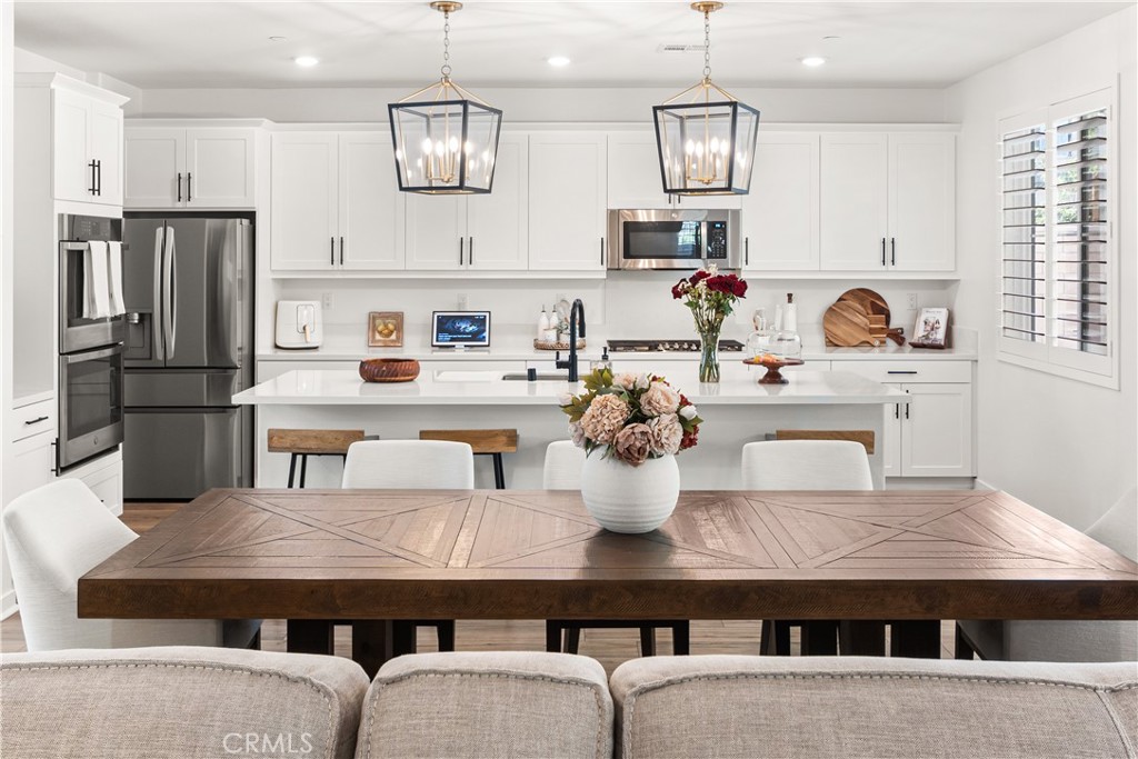 16680 Island Oak Property Photo 15