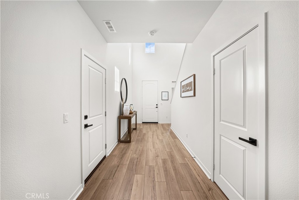 16680 Island Oak Property Photo 16
