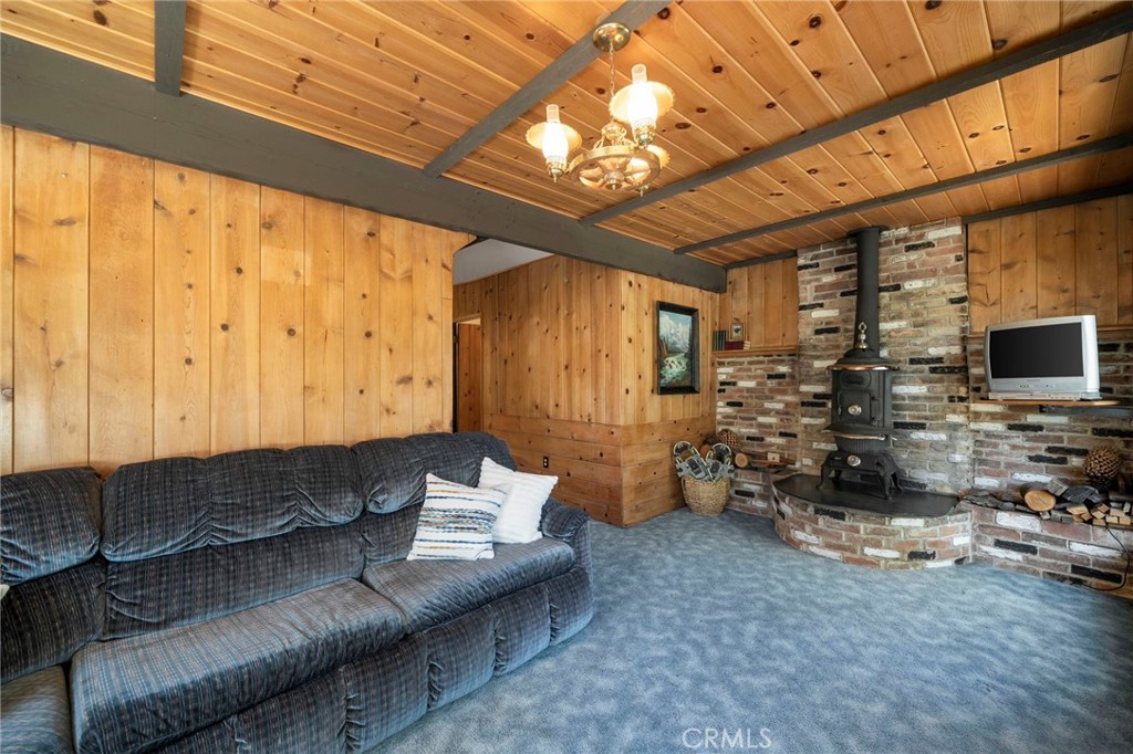 1700 S Way Property Photo 8
