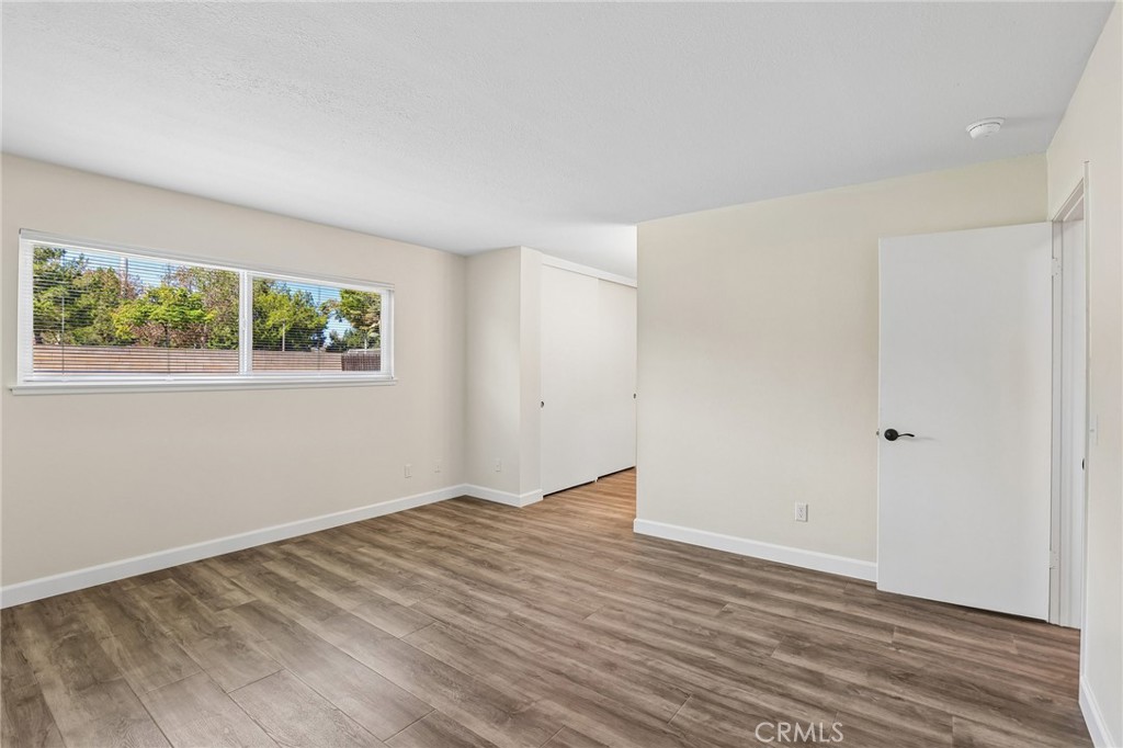2858 S Colonial Avenue Property Photo 15