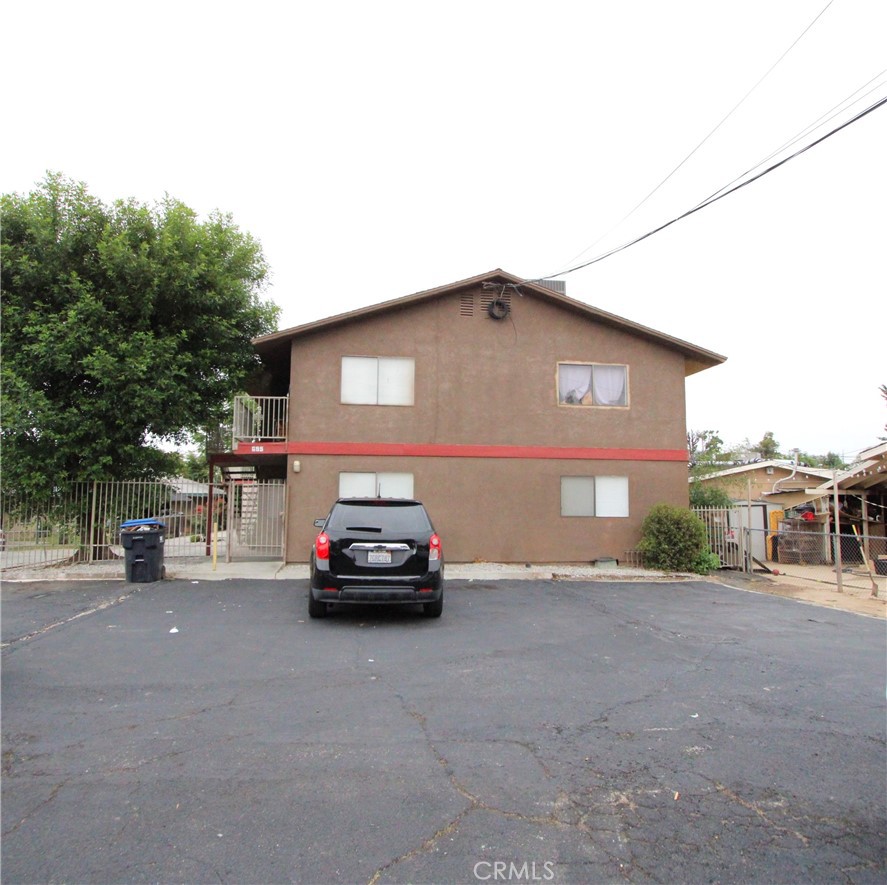 695 Massachusetts Avenue C Property Photo 1