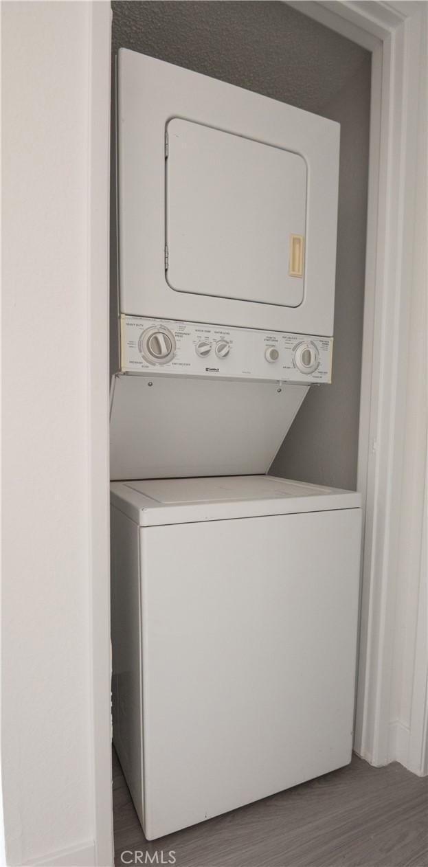 1500 W Edgehill 40 Property Photo 8