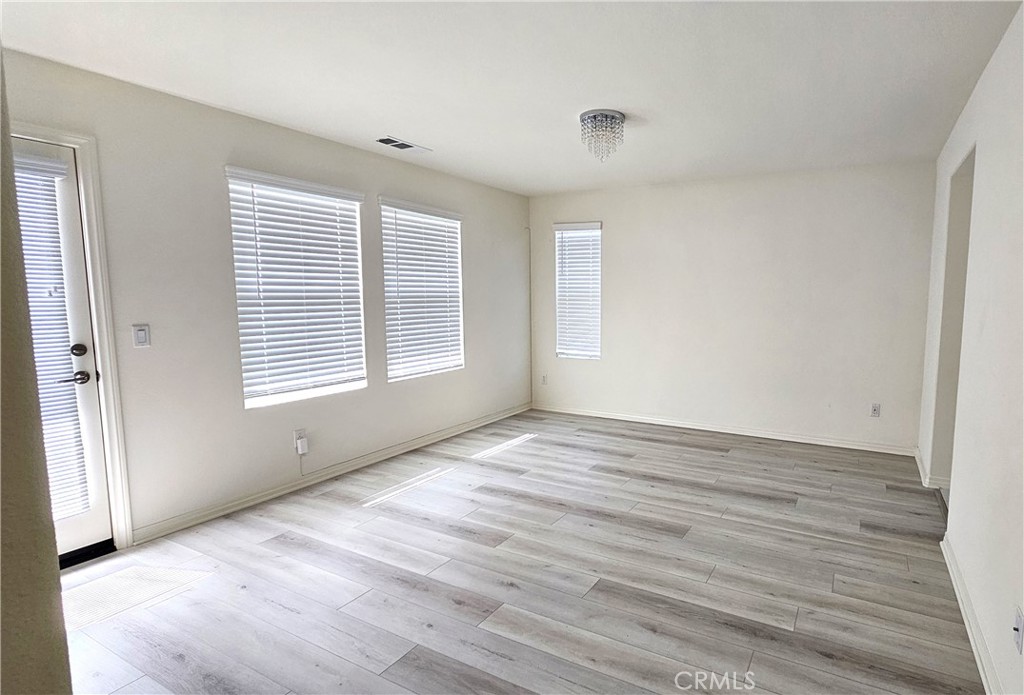 16736 Stags Leap Property Photo 16