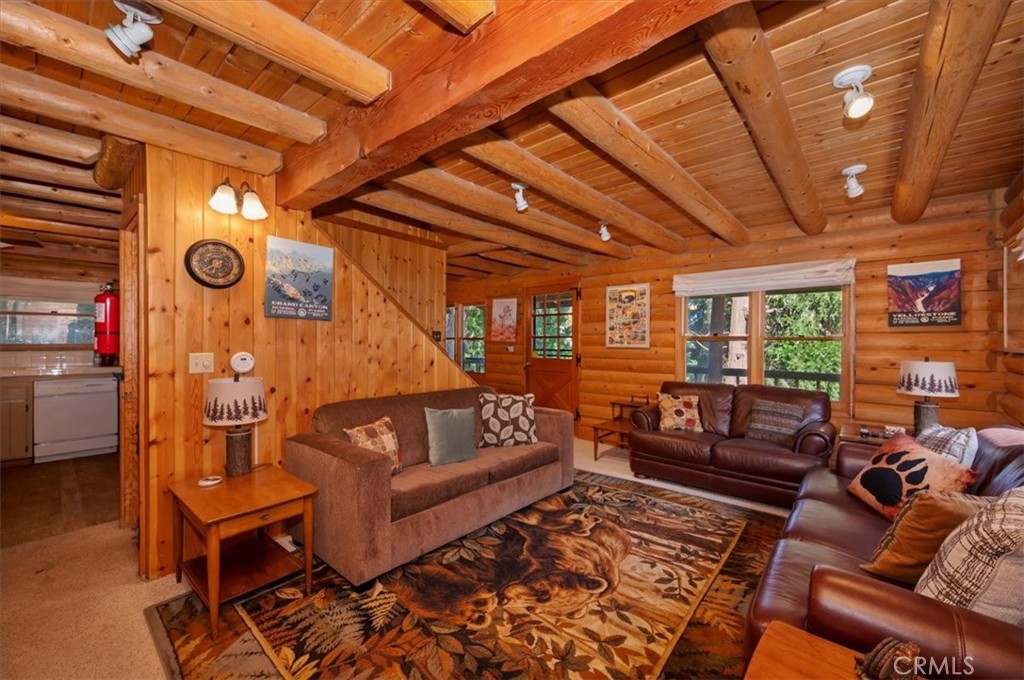 356 Mozumdar Property Photo 5