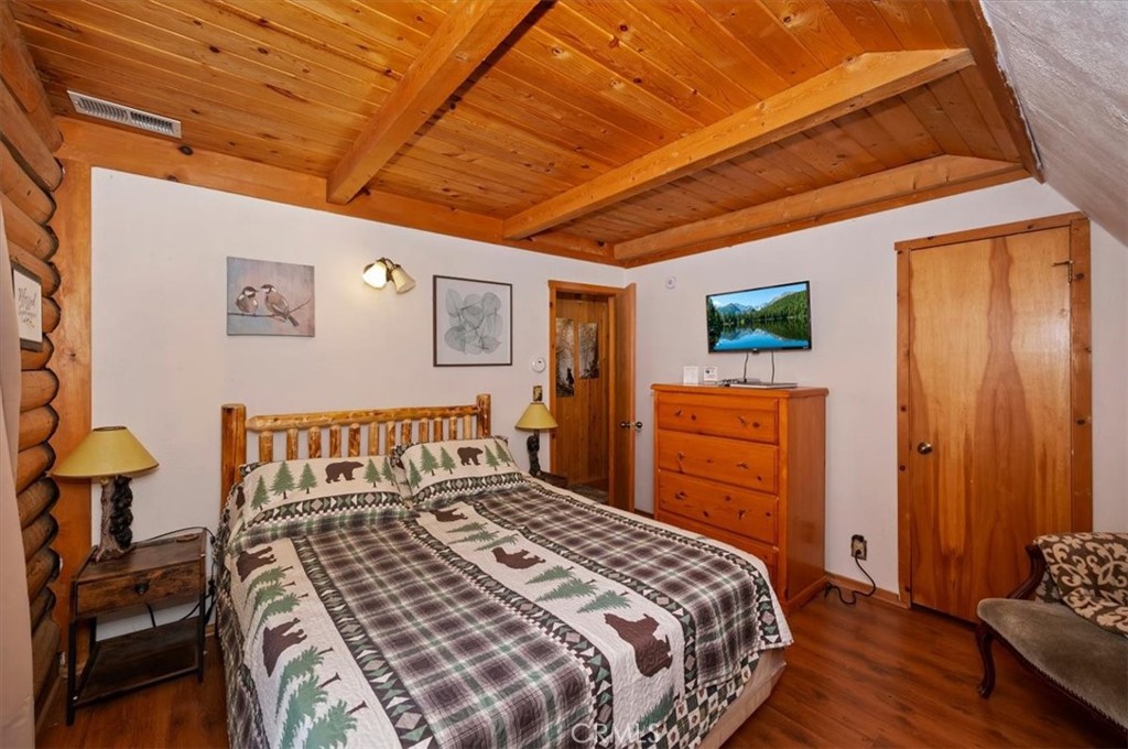 356 Mozumdar Property Photo 17