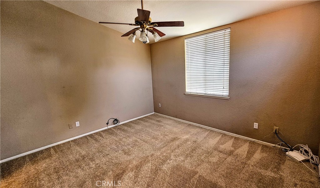 8429 Snow View Property Photo 11