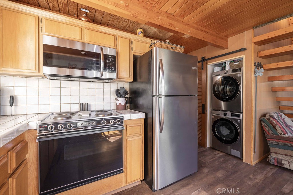2110 7th Lane Property Photo 11