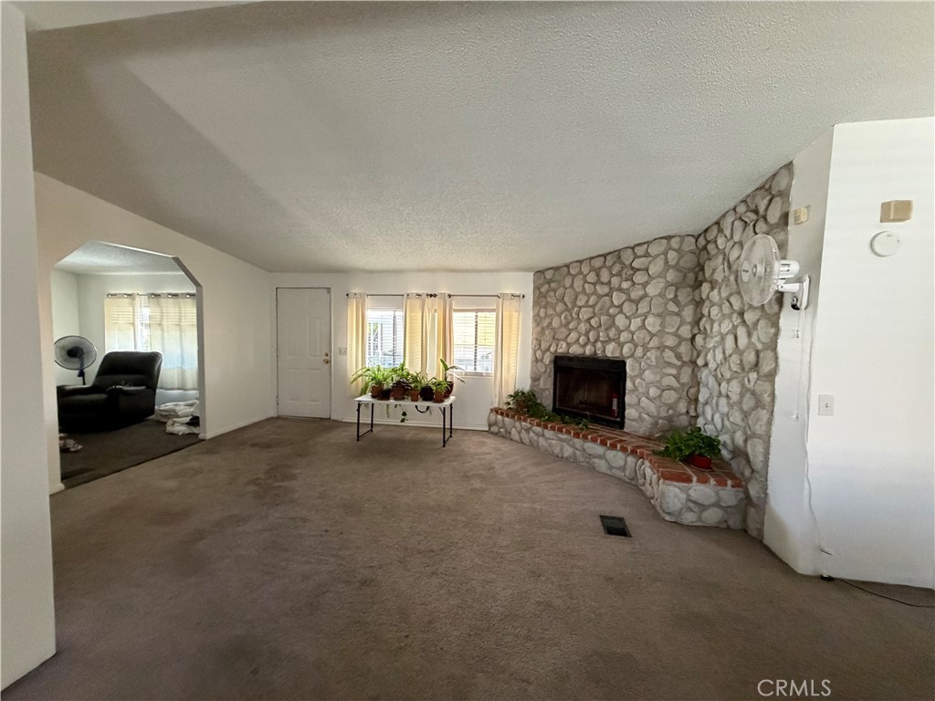 1721 E Colton Avenue 94 Property Photo 5