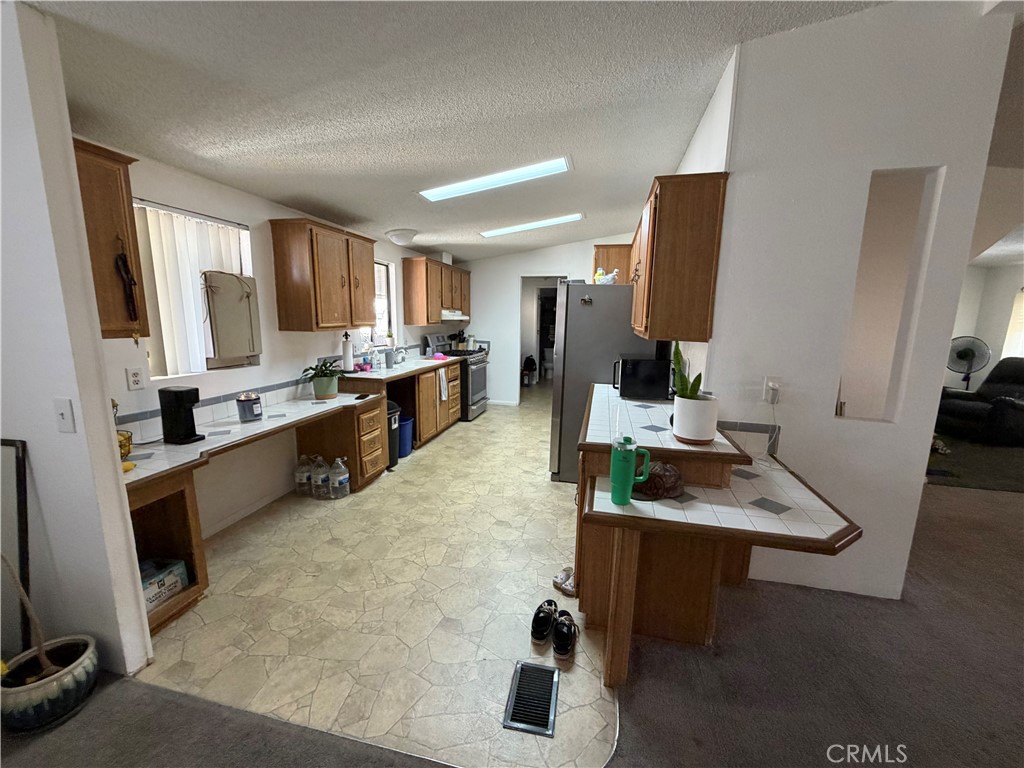 1721 E Colton Avenue 94 Property Photo 10