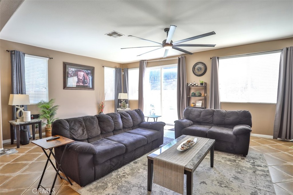 25072 Peppertree Court Property Photo 17