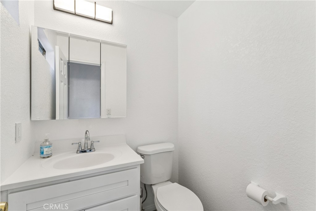 560 Rose Lane Property Photo 15