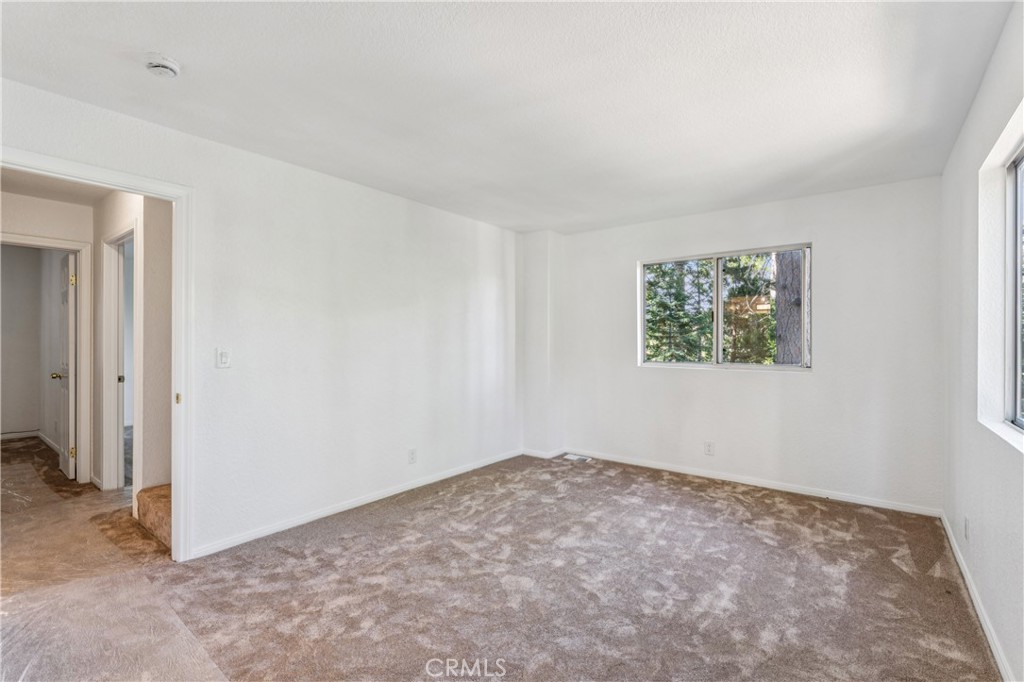 560 Rose Lane Property Photo 25