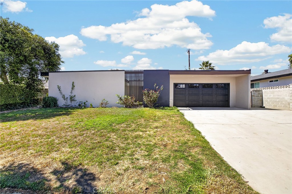 7374 Layton Street Property Photo 2