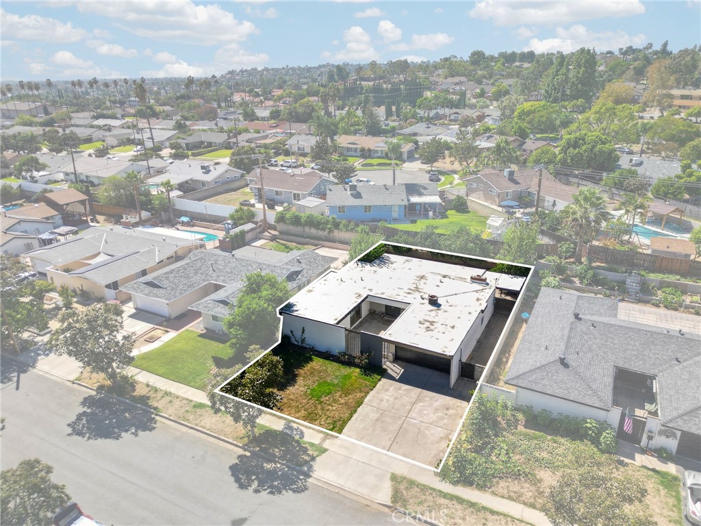 7374 Layton Street Property Photo 4
