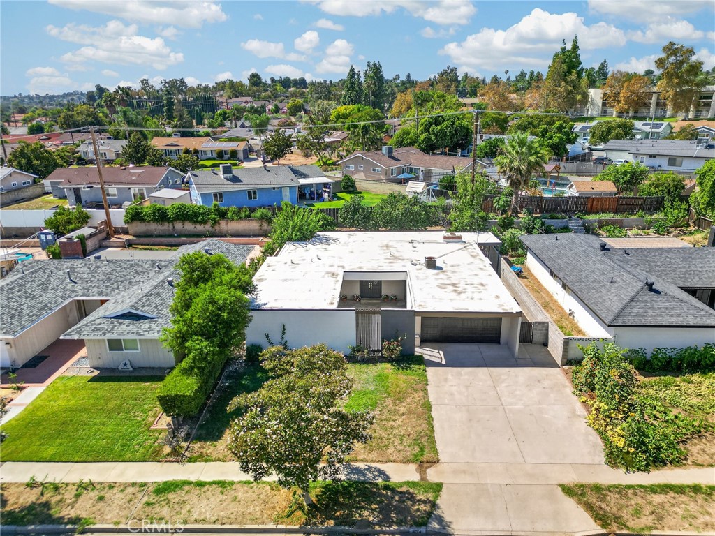 7374 Layton Street Property Photo 5